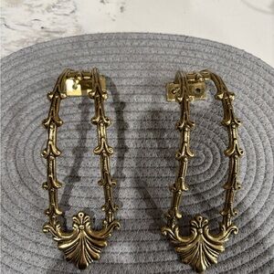 Elegant brass Hollywood regency curtain tie backs